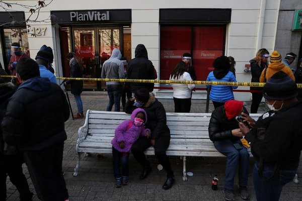 Chile debate habilitar un segundo retiro adelantado del 10% de los fondos personales de pensiones » Ñanduti