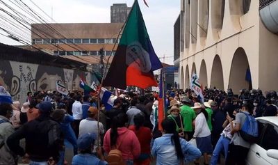 Campesinos critican desatención de Gobierno pese a acuerdo firmado