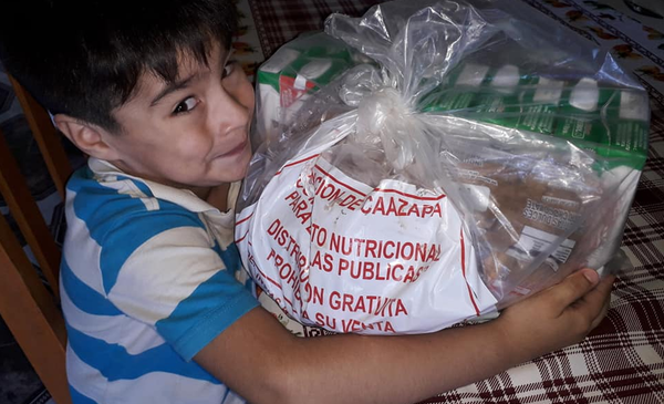 Más niños reciben merienda escolar en Caazapá - Noticiero Paraguay