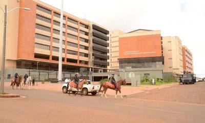 Ministra Bareiro de Módica y una camarista estarían detrás de empresa adjudicada para servicios de limpieza – Diario TNPRESS