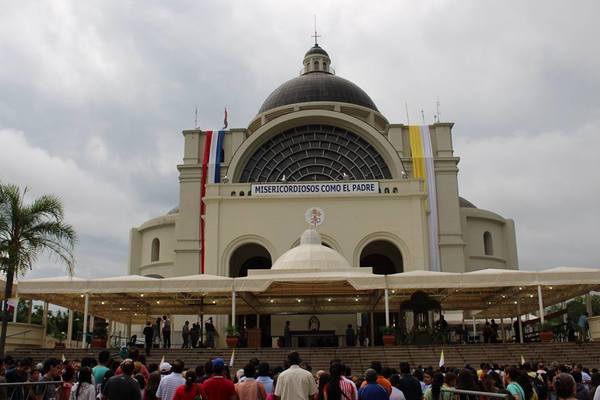 La festividad de Caacupé será muy complicada, admiten desde la Basílica - ADN Paraguayo