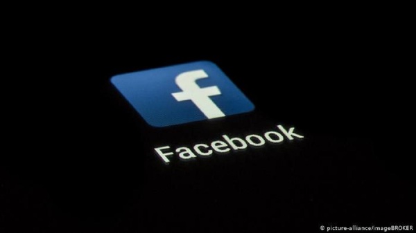 Rusia pide a Google, Facebook y Twitter que dejen de bloquear acceso a sus medios