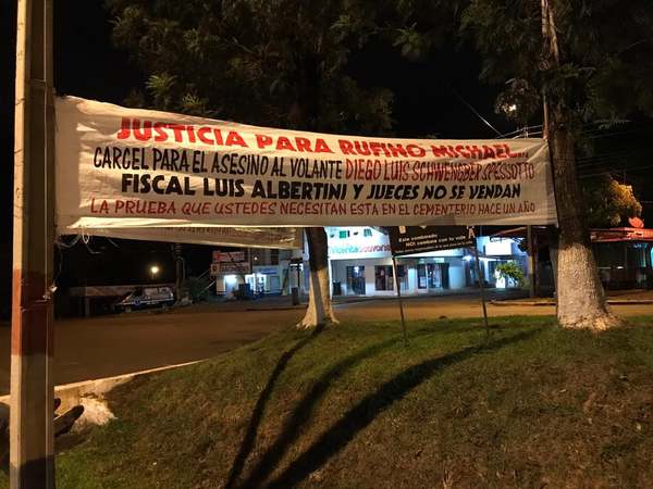 TRP: CON PASACALLES PIDEN JUSTICIA EN UN CASO DE SUP. HOMICIDIO CULPOSO