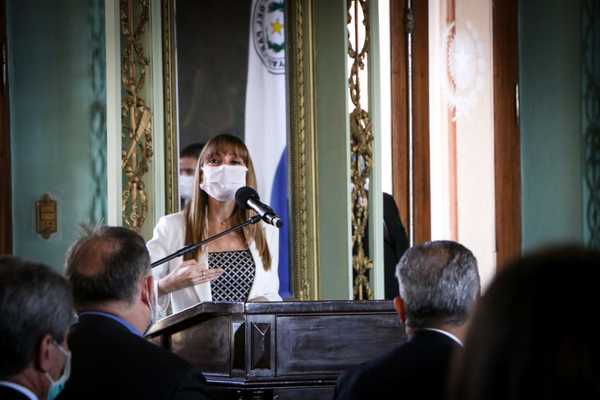 Bacigalupo resalta el plan “Paraguay Poguapy” de apoyo a mipymes y capacitación de profesionales del sector eléctrico » Ñanduti