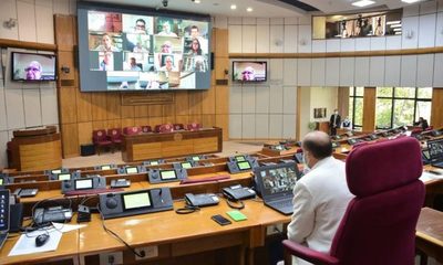 Senado no trata destitución de Zacarías y Friedmann por falta de quórum