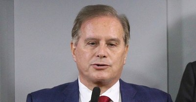 La Nación / Durand se arrepiente y pide perdón a diputados por amenazas