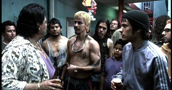 La Nación / “Amores perros”, 20 años del filme que revolucionó el cine mexicano