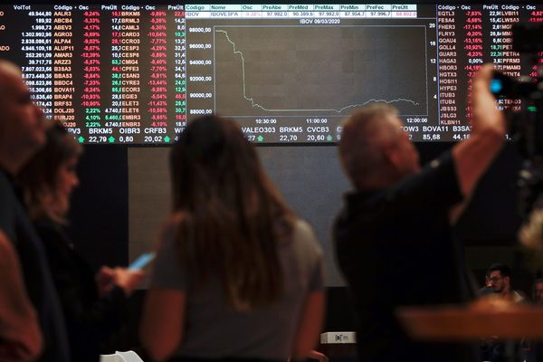 Sao Paulo cae 4,25 % por las nuevas restricciones en Europa por la pandemia - MarketData