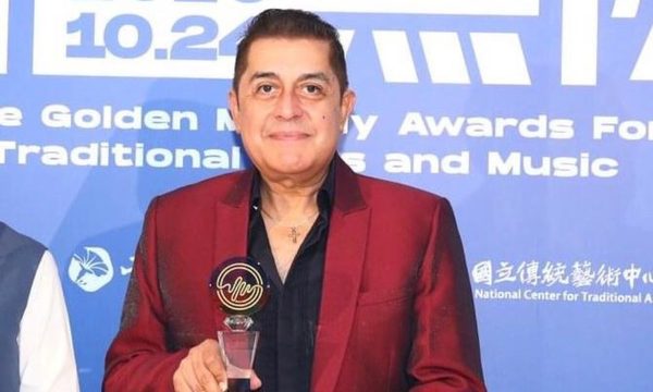 ¡Músico paraguayo gana premio Golden Melody Awards en Taiwán!