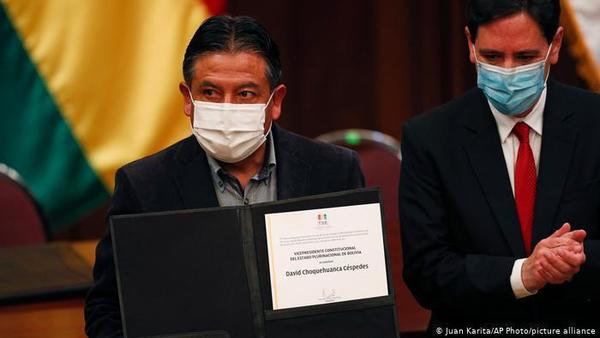 Luis Arce recibió su credencial como presidente electo de Bolivia - ADN Paraguayo