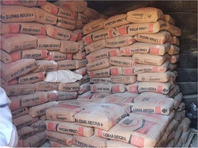 Fiscalía incauta cargas de cemento presumiblemente de contrabando