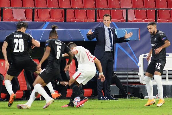 El Sevilla doblega al Rennes gracias a De Jong - Fútbol - ABC Color