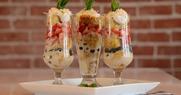 La Nación / Receta LN: postre de tres leches con frutas