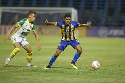 A Luqueño se le complica la serie | OnLivePy