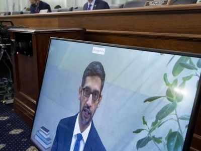Duras críticas de senadores de EEUU a firmas tecnológicas