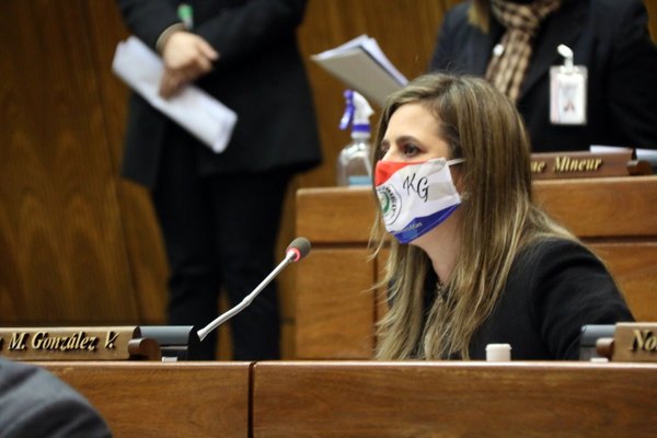 Crónica / En Diputados dijeron ¡sígapy! a insolvencia