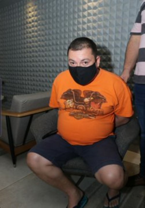 Detienen a un hombre que se habría hecho pasar por funcionario público para estafar » Ñanduti