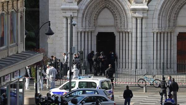 Ataque terrorista en Francia dejó tres muertos - Megacadena — Últimas Noticias de Paraguay