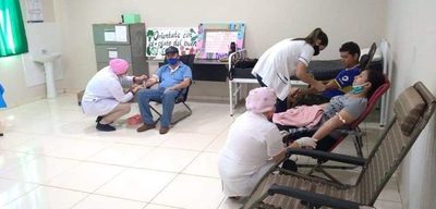 26 personas donan sangre en Tavapy durante jornada de captación