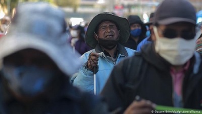 Dicen que aliados de Trump financian campañas de desinformación en Latinoamérica