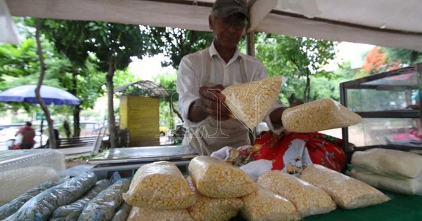 La Nación / Productores de la agricultura familiar ofertan hoy variedad de alimentos