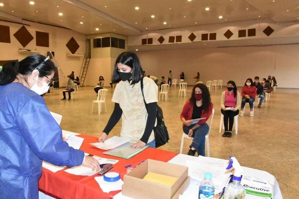 Inician pago completo por becas EBY en Misiones