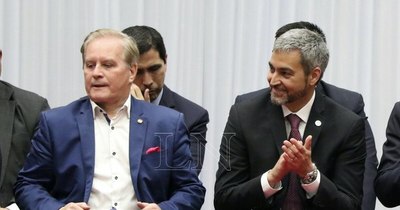 La Nación / Dany Durand puso a disposición su cargo a pedido del presidente de la República