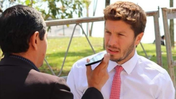 “Durand no debe seguir un minuto más”