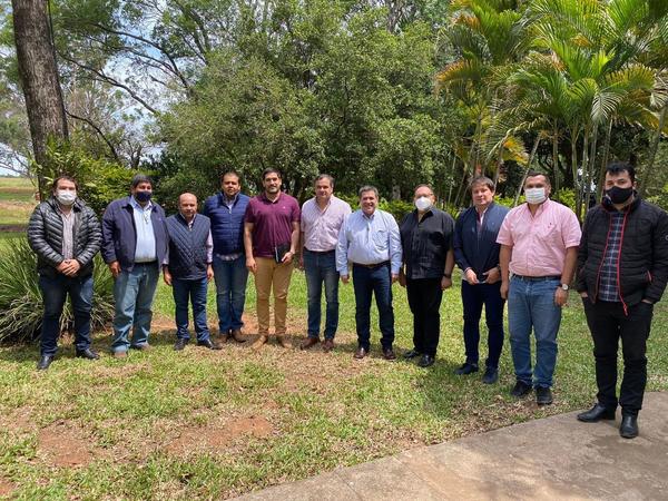 Concordia Colorada: Destacan reunión de Cartes con dirigentes de Misiones - ADN Paraguayo