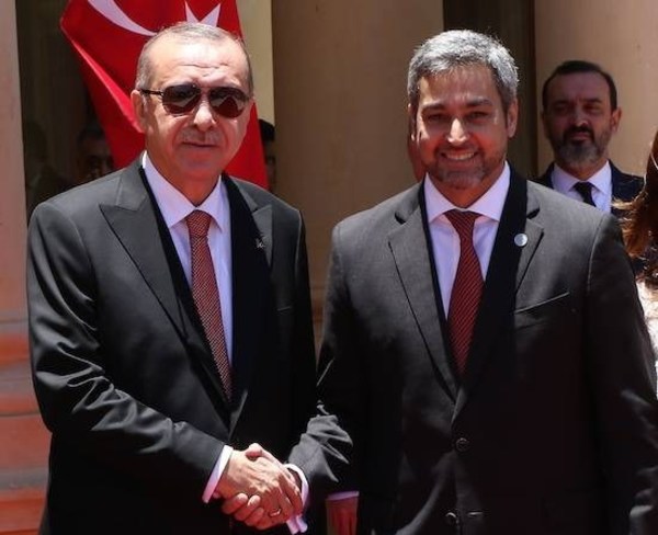 Abdo felicitó a Erdogan por 97º aniversario de proclamación de la República de Turquía - ADN Paraguayo