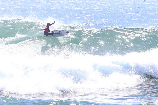 Costa Rica se alista para recibir surfistas internacionales - MarketData