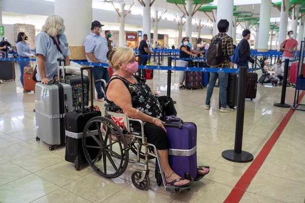 Autoridad dominicana suspende la construcción de un aeropuerto en una zona turística - MarketData