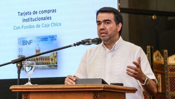 Inversión, responsabilidad fiscal y reformas: los tres desafíos que tiene Óscar Llamosas como nuevo ministro de Hacienda