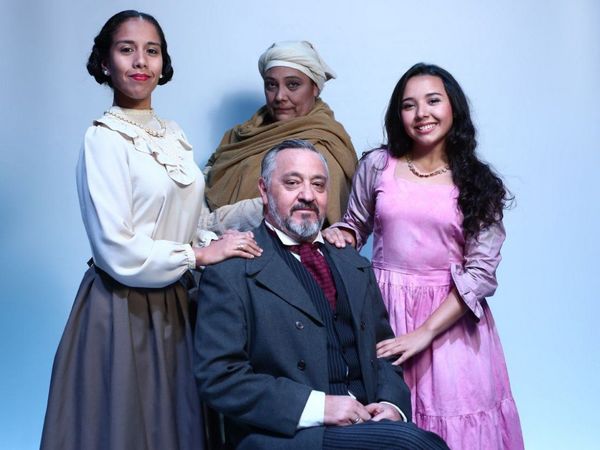 Obras teatrales en modo presencial se ofrecen en salas de la capital