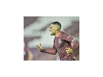 Emelec se impuso en el cierre de la semana