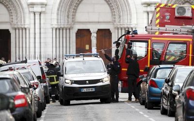 Terrorismo islámico vuelve a atacar en Francia - Mundo - ABC Color