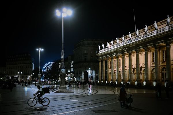 Francia vuelve al confinamiento desde este viernes - Mundo - ABC Color