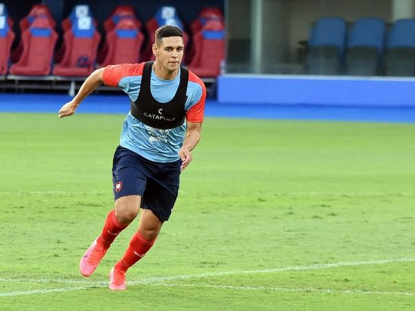 El primer entrenamiento de Sergio Bareiro - Fútbol - ABC Color