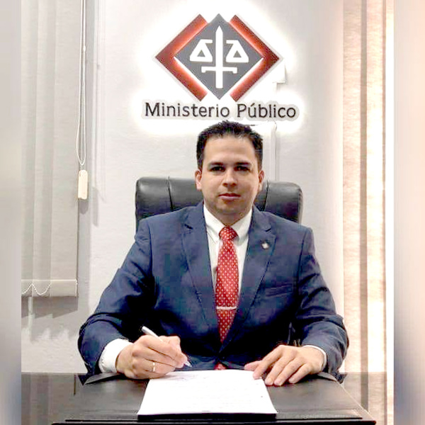 Pareja de estafadores busca chantajear a agente fiscal con denuncia ante el JEM