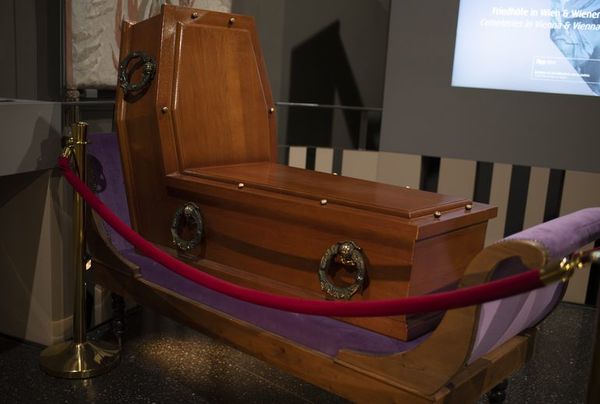 En Viena se ríen de la muerte, a pesar del coronavirus - Mundo - ABC Color