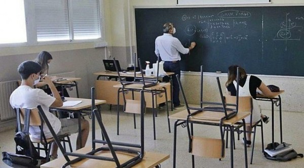 Vuelta a clases: “¿Qué pasará si por esta barrabasada fallece algún joven?”