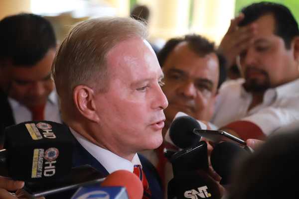 Dany Durand presentó renuncia al Ministerio de la Vivienda | .::Agencia IP::.
