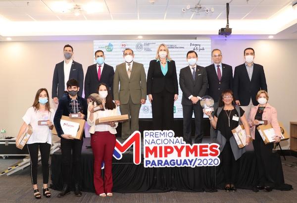 Ganadores del premio nacional mipymes recibieron asistencia técnica por valor de $4.750 | .::Agencia IP::.