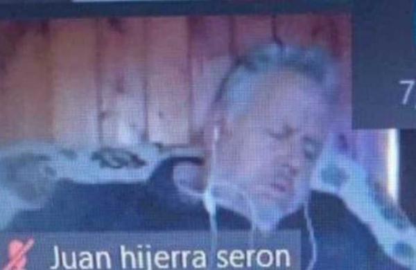 Alcalde fue sorprendido durmiendo durante reunión por Zoom - SNT