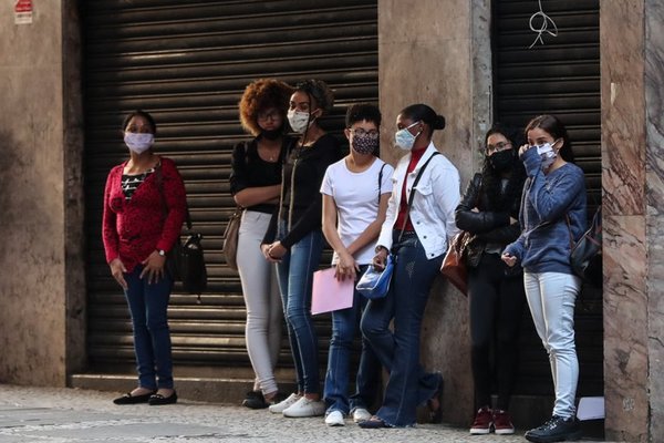 El desempleo en Brasil llegó al 14,4% en el trimestre junio-agosto » Ñanduti