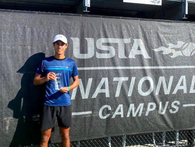 Adolfo Vallejo es el campeón del ITF Grado 4 de Orlando