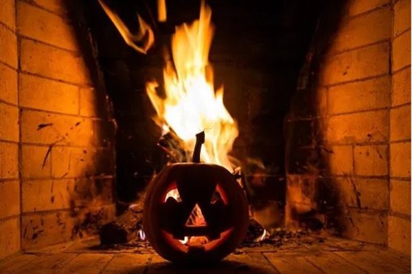 Crónica / “Halloween es el cumpleaños del diablo”, ndaje