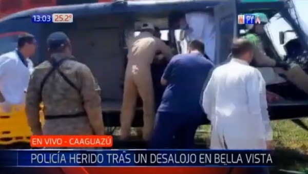 Balean a agente policial durante desalojo en colonia