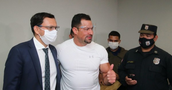 La Nación / Tirón de orejas a Abdo: Quintana le exigió garantías jurídicas