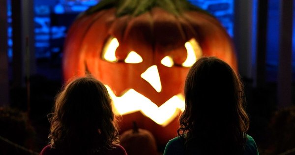 La Nación / El pueblito de “Sleepy Hollow” celebra Halloween